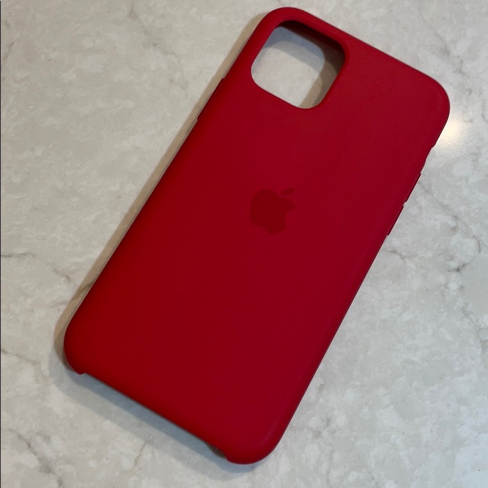 Apple iPhone 11 Silicon Case - Red